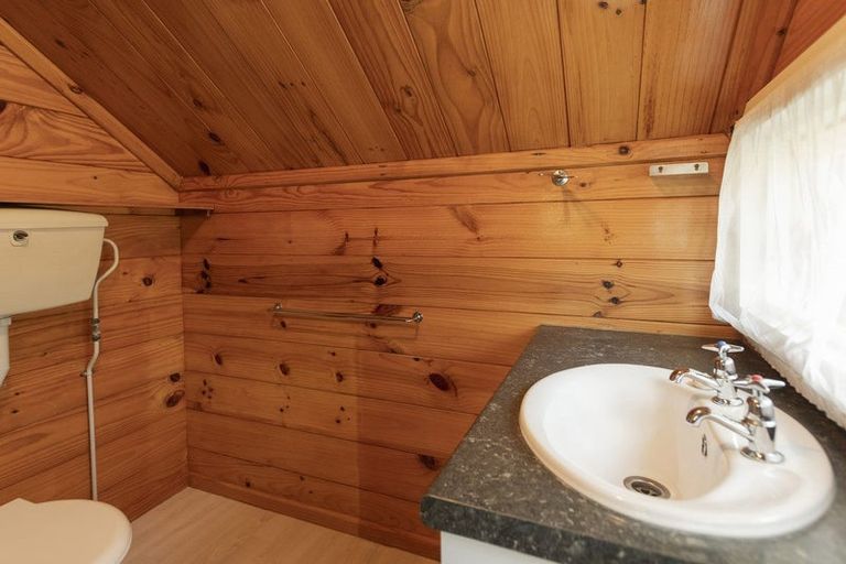 Photo of property in 38 Wallis Road, Kaiti, Gisborne, 4010