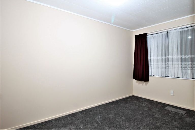 Photo of property in 3 Lowburn Place, Clover Park, Auckland, 2019