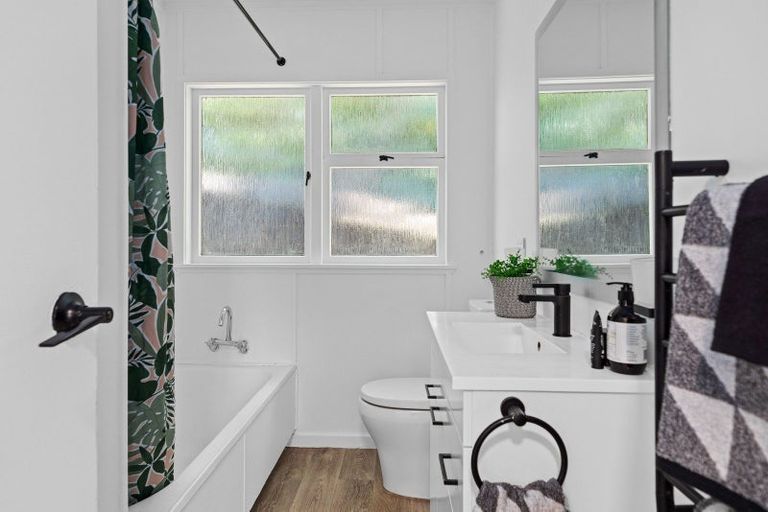 Photo of property in 89a Simpson Road, Papamoa Beach, Papamoa, 3118