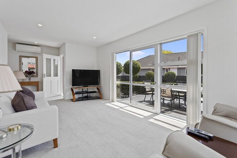 Photo of property in 6 Price Place, Linwood, Christchurch, 8062