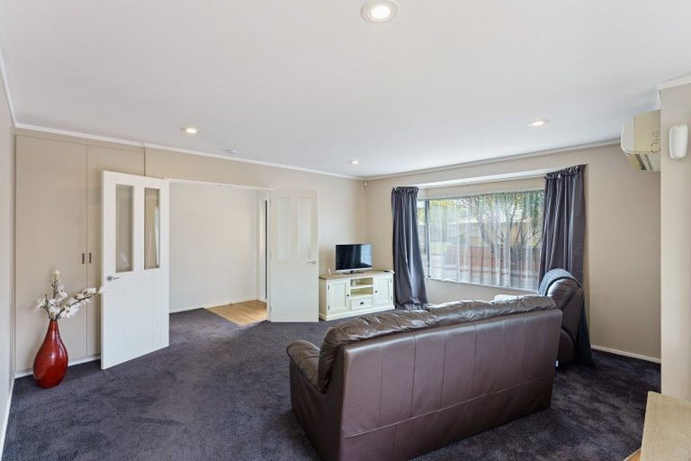 Photo of property in 96 Makarini Street, Paraparaumu, 5032