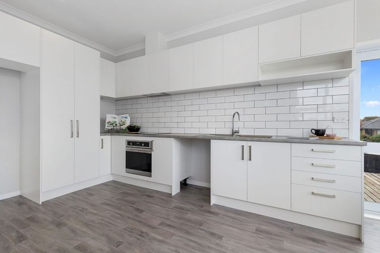 Photo of property in 10 Church Street, Tuakau, 2121