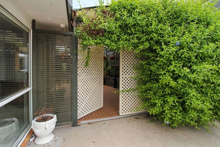 Photo of property in 50a Torkar Road, Clarks Beach, 2122