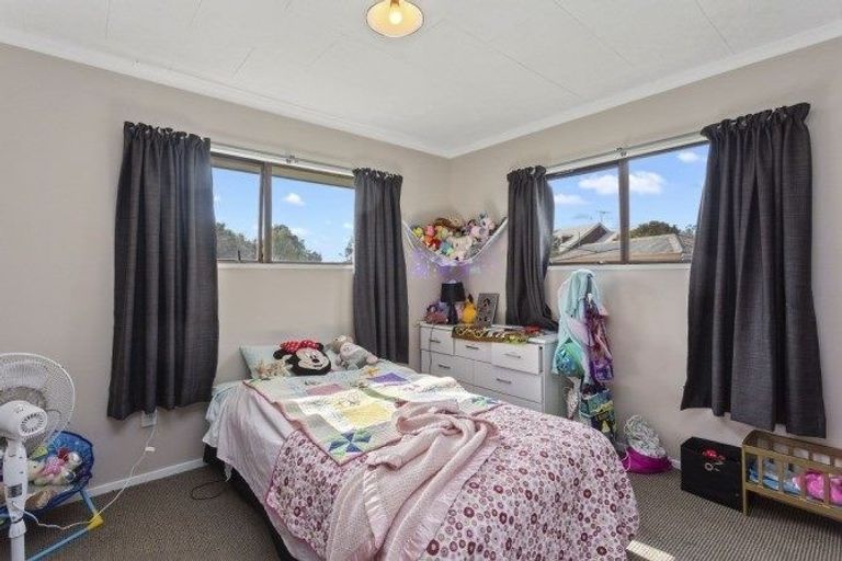 Photo of property in 6b Martyn Street, Rangiora, 7400