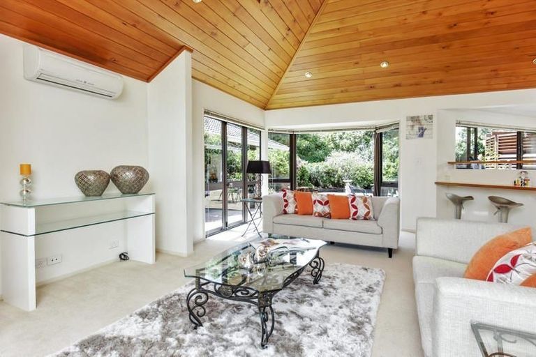 Photo of property in 3/12 Stratford Avenue, Milford, Auckland, 0620