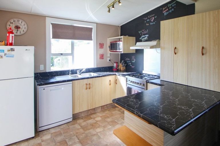 Photo of property in 79 Hull Street, South Hill, Oamaru, 9400