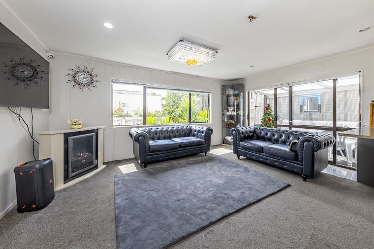 Photo of property in 2/33 Marr Road, Manurewa, Auckland, 2102