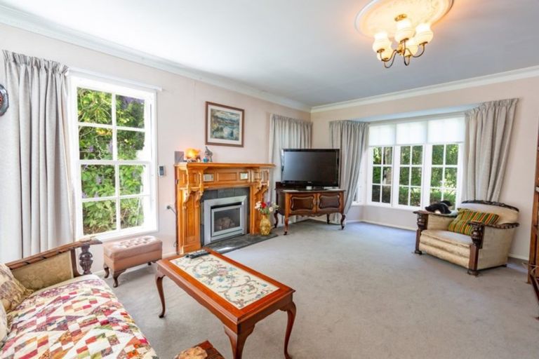 Photo of property in 429 Te Moana Road, Waikanae, 5036