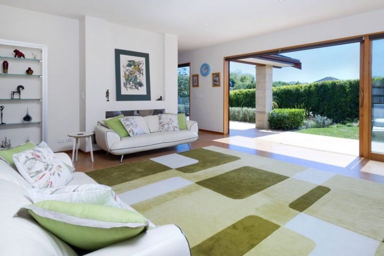 Photo of property in 77 Sovereign Street, Flat Bush, Auckland, 2019