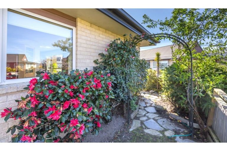 Photo of property in Rivertown Villas, 150 Williams Street, Kaiapoi, 7630