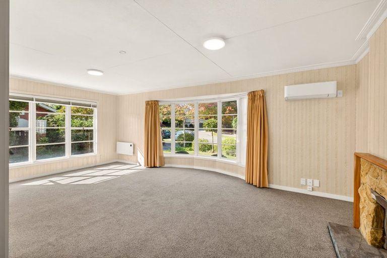 Photo of property in 1/23 Tuirau Place, Ilam, Christchurch, 8041
