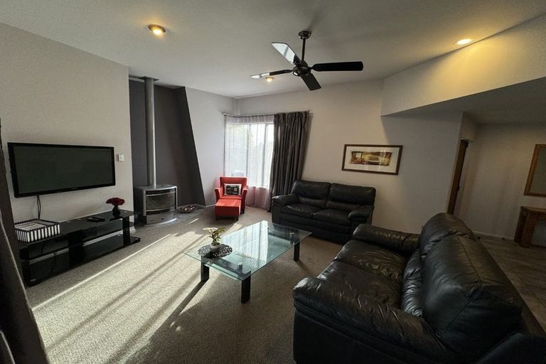 Photo of property in 48 Lucknow Road, Havelock North, 4130