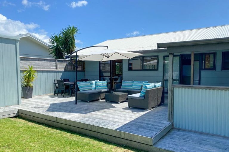 Photo of property in 210 Vista Paku, Pauanui, Hikuai, 3579