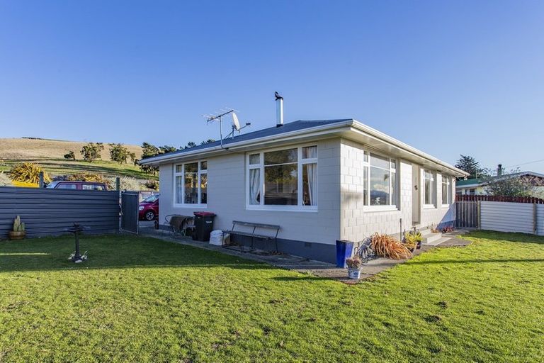 Photo of property in 19 Denham Terrace, Waikari, 7420