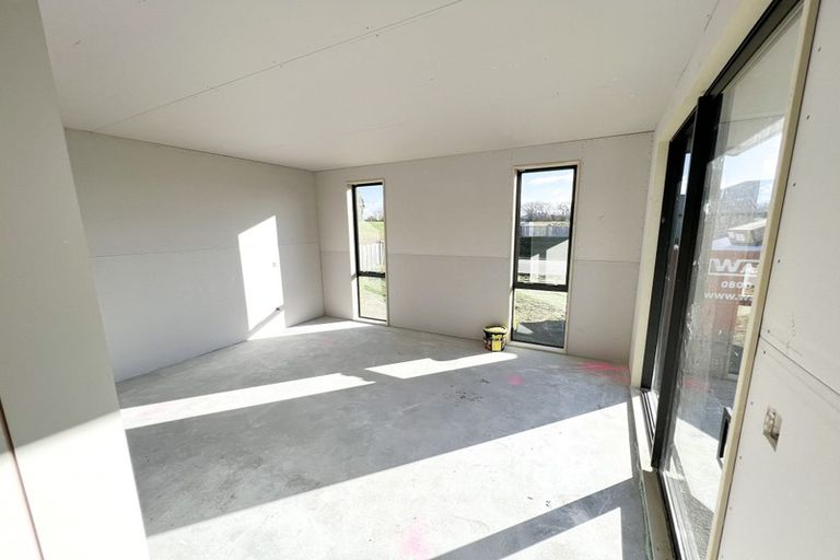 Photo of property in 9 Pahua Street, Pegasus, 7612