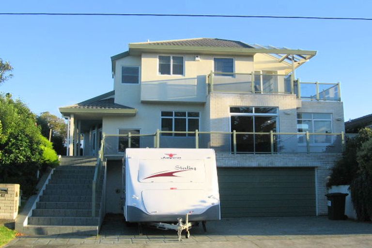 Photo of property in 47 Golf Road, Paraparaumu Beach, Paraparaumu, 5032