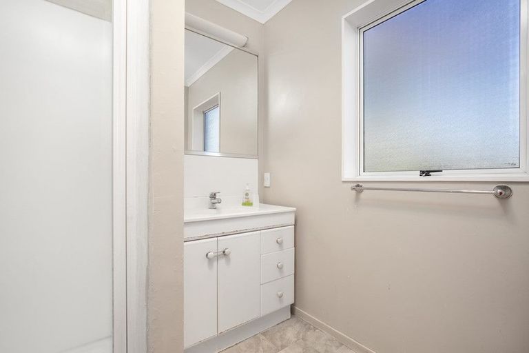 Photo of property in 30a Wellington Street, Pukekohe, 2120