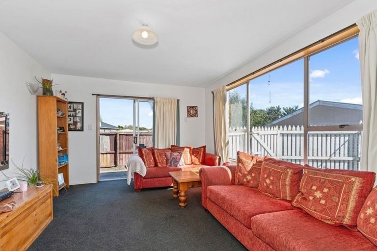 Photo of property in 2/8 Pegasus Avenue, North New Brighton, Christchurch, 8083