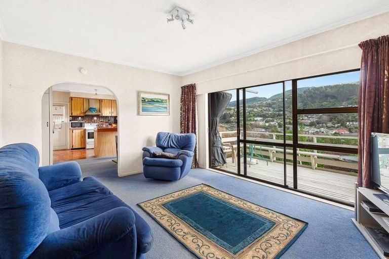 Photo of property in 17 Handyside Street, Tawa, Wellington, 5028