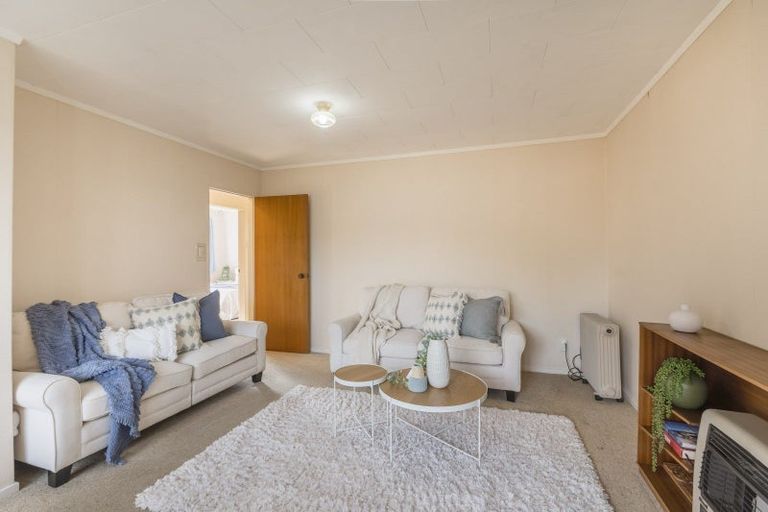Photo of property in 49 Arawhata Road, Paraparaumu, 5032