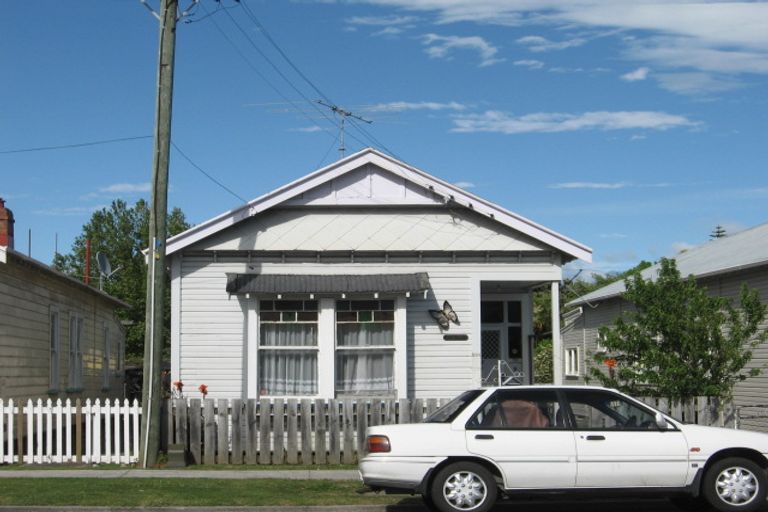 Photo of property in 204 Kahutia Street, Gisborne, 4010