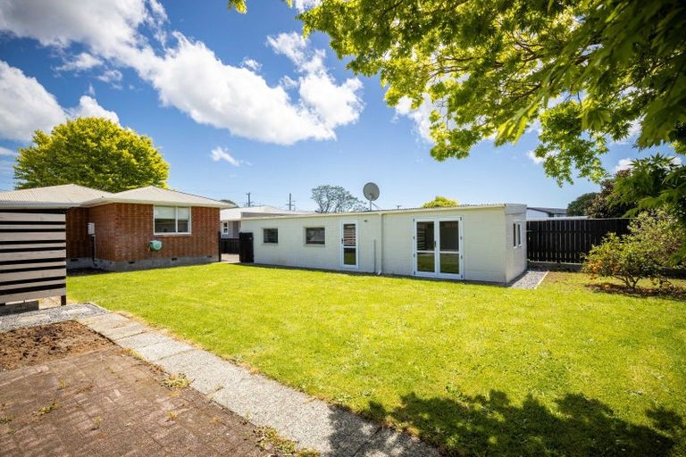Photo of property in 11 Manu Crescent, Upper Vogeltown, New Plymouth, 4310