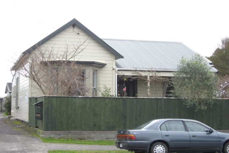 Photo of property in 192 Carrington Street, Lower Vogeltown, New Plymouth, 4310