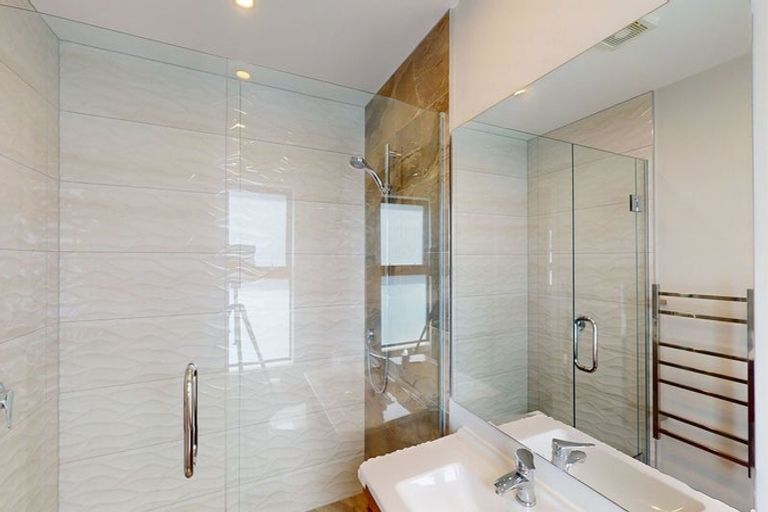 Photo of property in 1 Lyons Crescent, Strathmore Park, Wellington, 6022