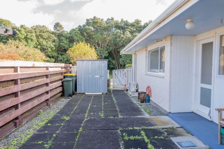Photo of property in 90 Rimu Street, Waikanae, 5036