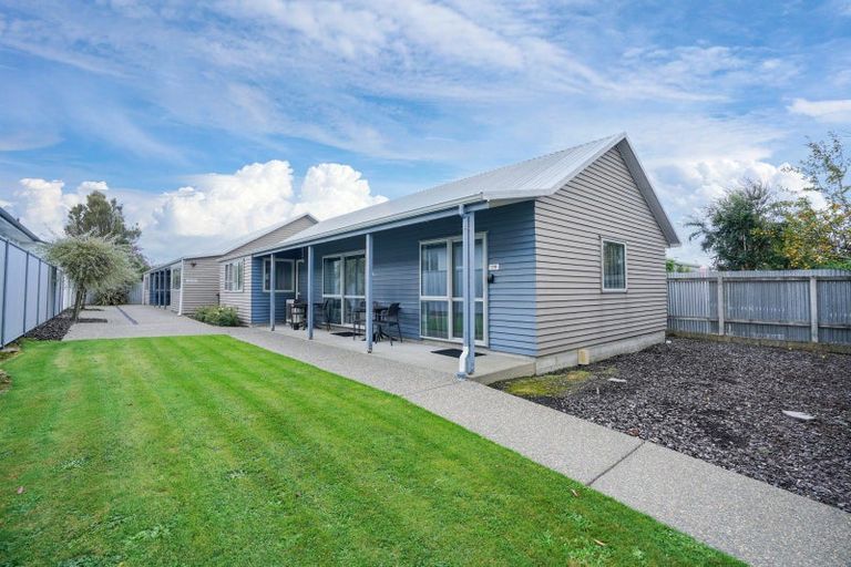 Photo of property in 12a-c Camden Street, Turnbull Thomson Park, Invercargill, 9810