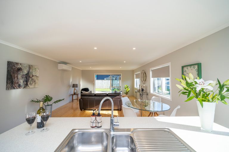 Photo of property in 162 East Street, Greytown, 5712