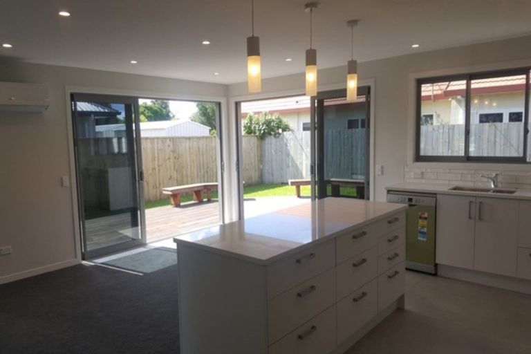 Photo of property in 102 Kupe Drive, Whitianga, 3510