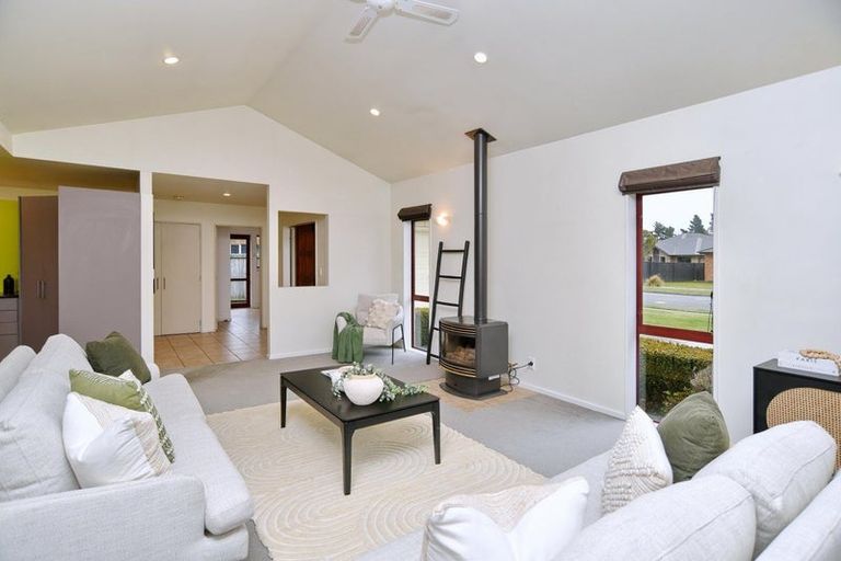 Photo of property in 46 Rushmore Drive, Belfast, Christchurch, 8051