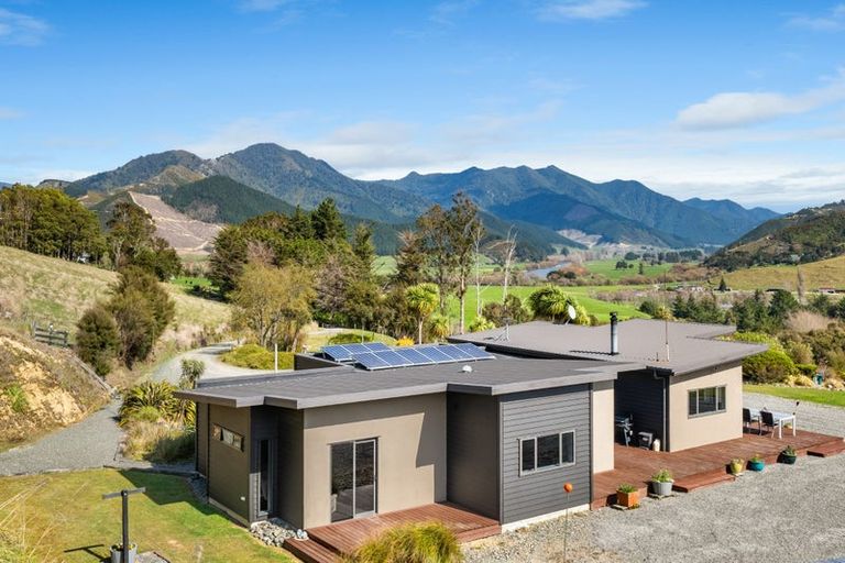 Photo of property in 267 Kaiuma Bay Road, Canvastown, Havelock, 7178
