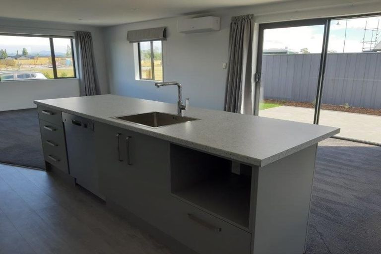 Photo of property in 10 Awatere Street, Pegasus, 7612