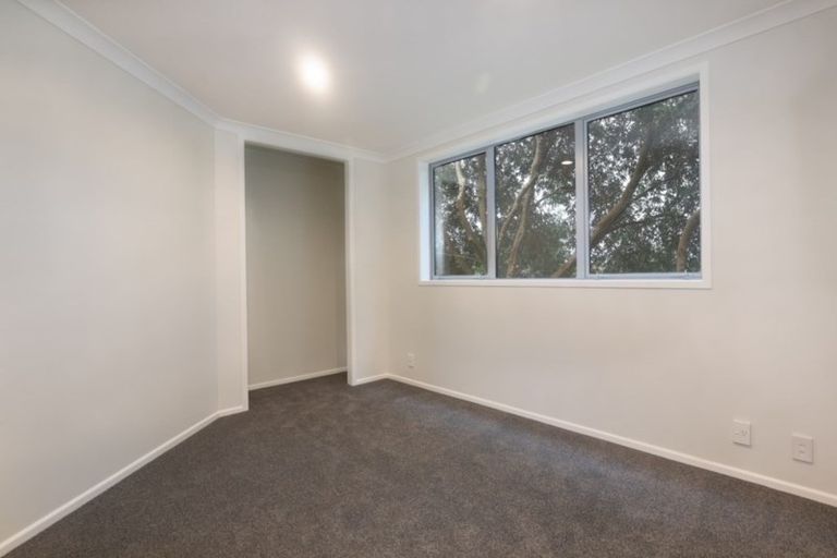 Photo of property in 143 Weggery Drive, Waikanae Beach, Waikanae, 5036