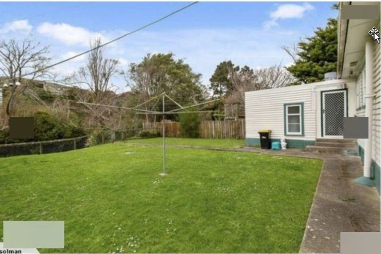 Photo of property in 34 Findlay Street, Tawa, Wellington, 5028