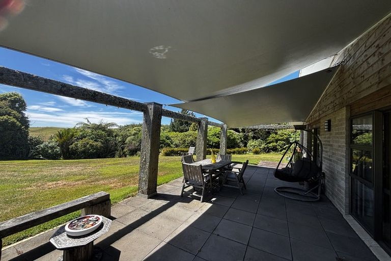 Photo of property in 653 Carrington Road, Hurworth, New Plymouth, 4371