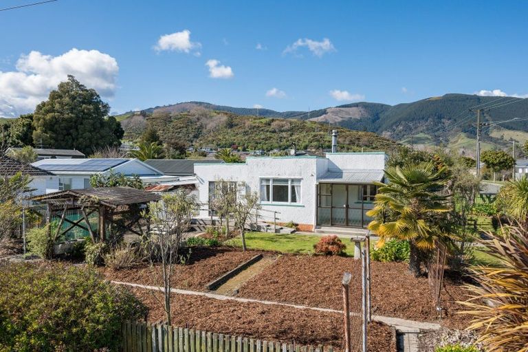 Photo of property in 23 Polstead Road, Stoke, Nelson, 7011