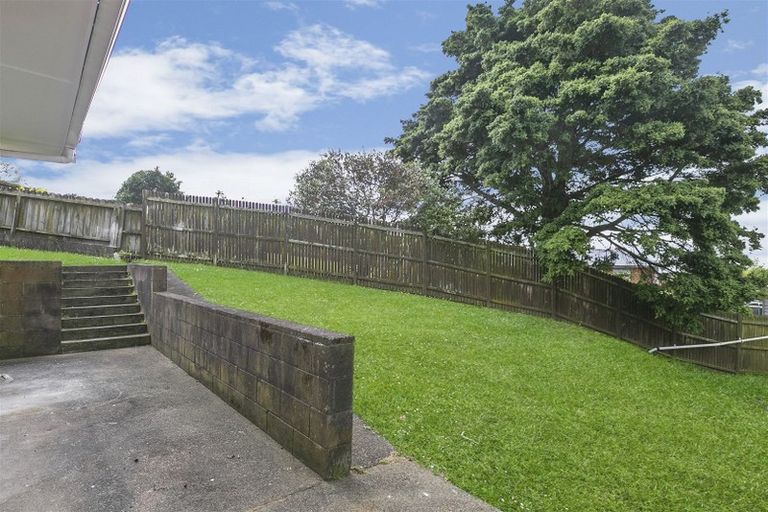 Photo of property in 2/15 Walter Macdonald Street, Howick, Auckland, 2014