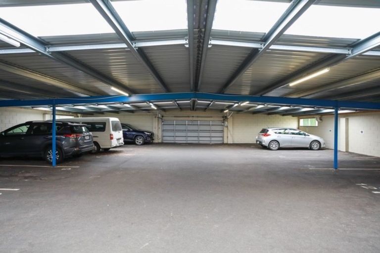 Photo of property in 2b/11 London Street, Hamilton Central, Hamilton, 3204