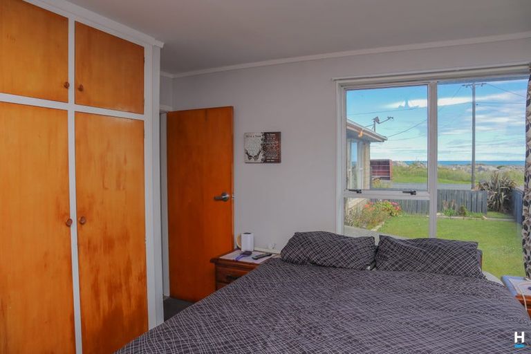 Photo of property in 98 Domett Esplanade, Cobden, Greymouth, 7802