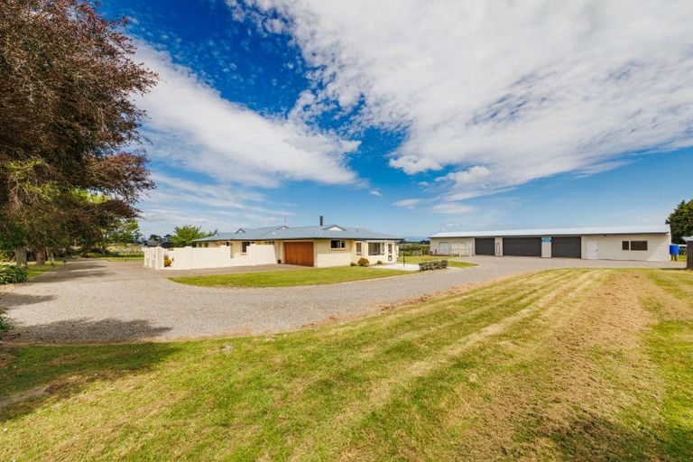 Photo of property in 5 Te Arakura Road, Newbury, Feilding, 4775
