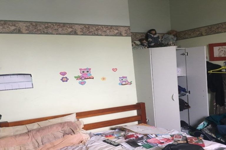 Photo of property in 33 Reid Road, South Dunedin, Dunedin, 9012