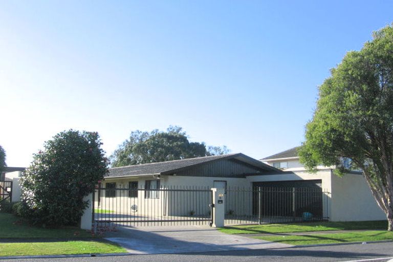 Photo of property in 33 Glen Lynne Avenue, Queenwood, Hamilton, 3210