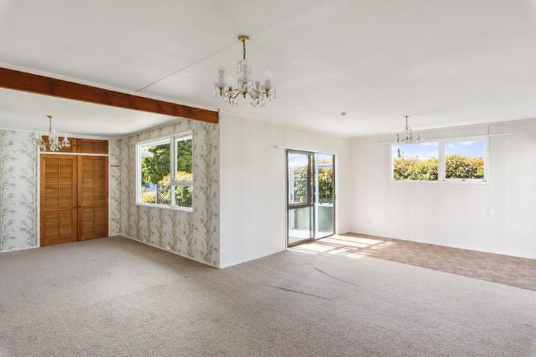 Photo of property in 24 Makarini Street, Paraparaumu, 5032