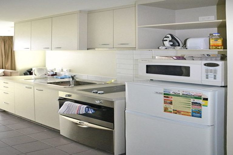 Photo of property in Proximity Apartments, 1102/17 Osterley Way, Manukau, Auckland, 2104