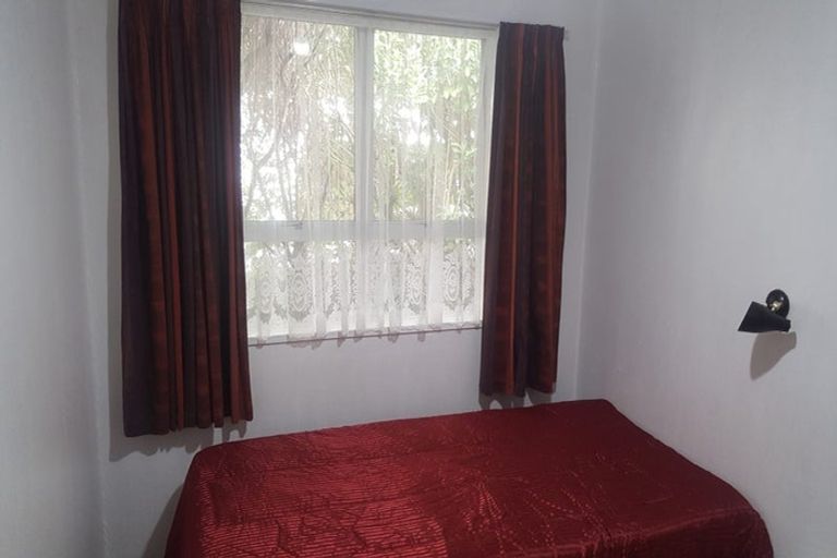 Photo of property in 5b Angle Street, Picton, 7220