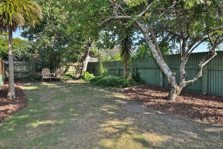 Photo of property in 17 Desmond Road, Te Hapara, Gisborne, 4010