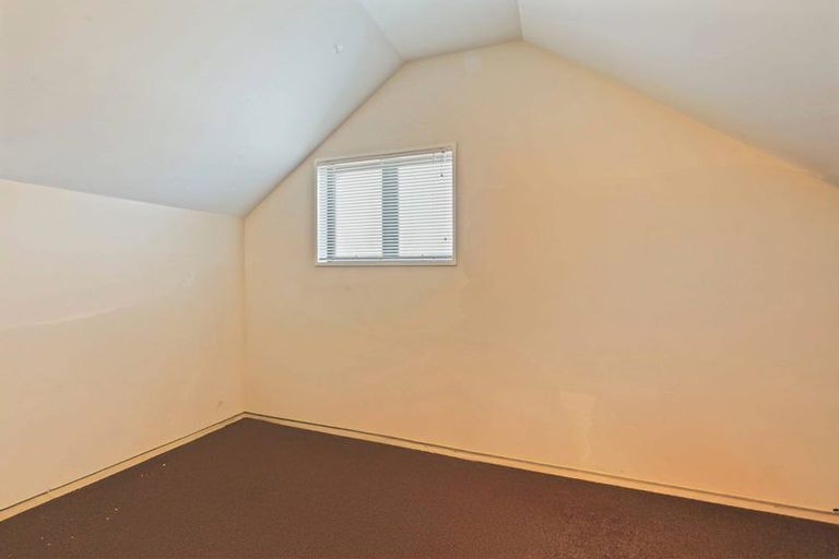 Photo of property in 42 Whakatipu Street, Pegasus, 7612